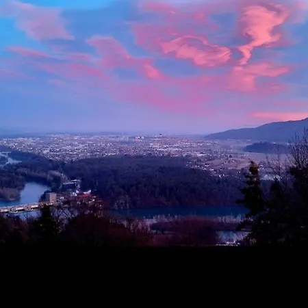 Apartma Panorama Kamnica